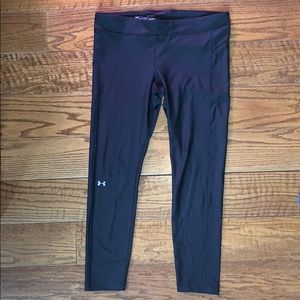 Black Under Armour Compression HeatGear leggings